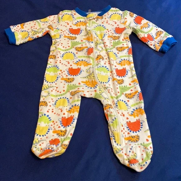 For the Love of Dinosaurs 🦕 🦖 - Picture 2 of 5